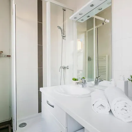 1br Flat * Paříž
